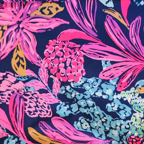 Lilly Pulitzer, Printed Short - Picture 4 of 5